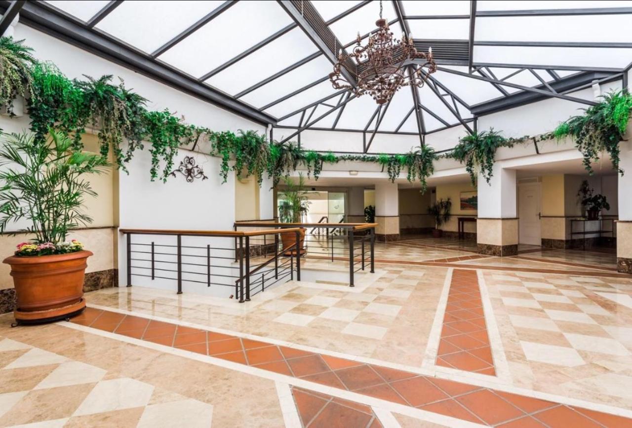 Appartement Terrazas De Banus à Marbellac Extérieur photo